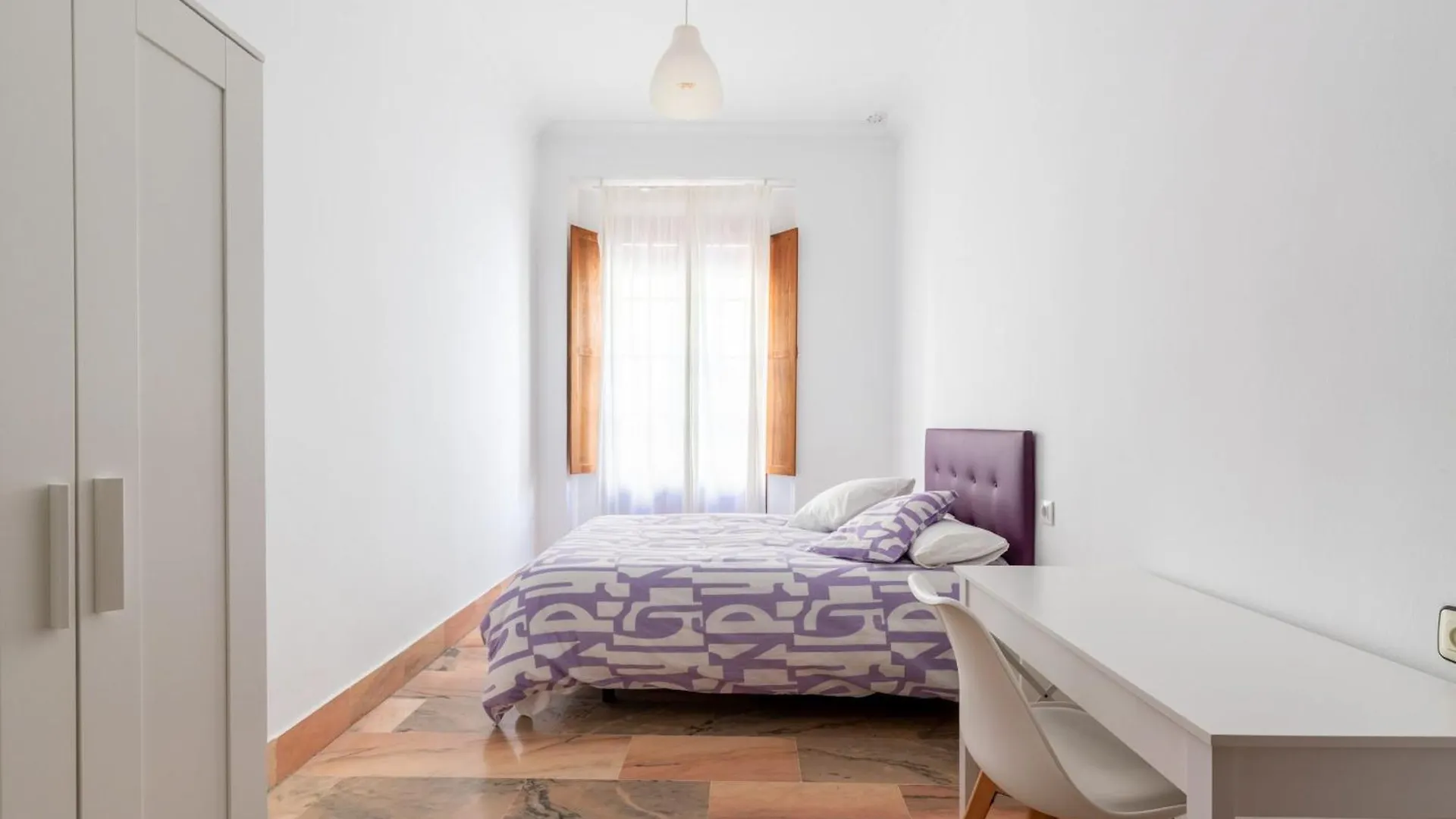 Banana Gay House - Only Men Hotel Seville