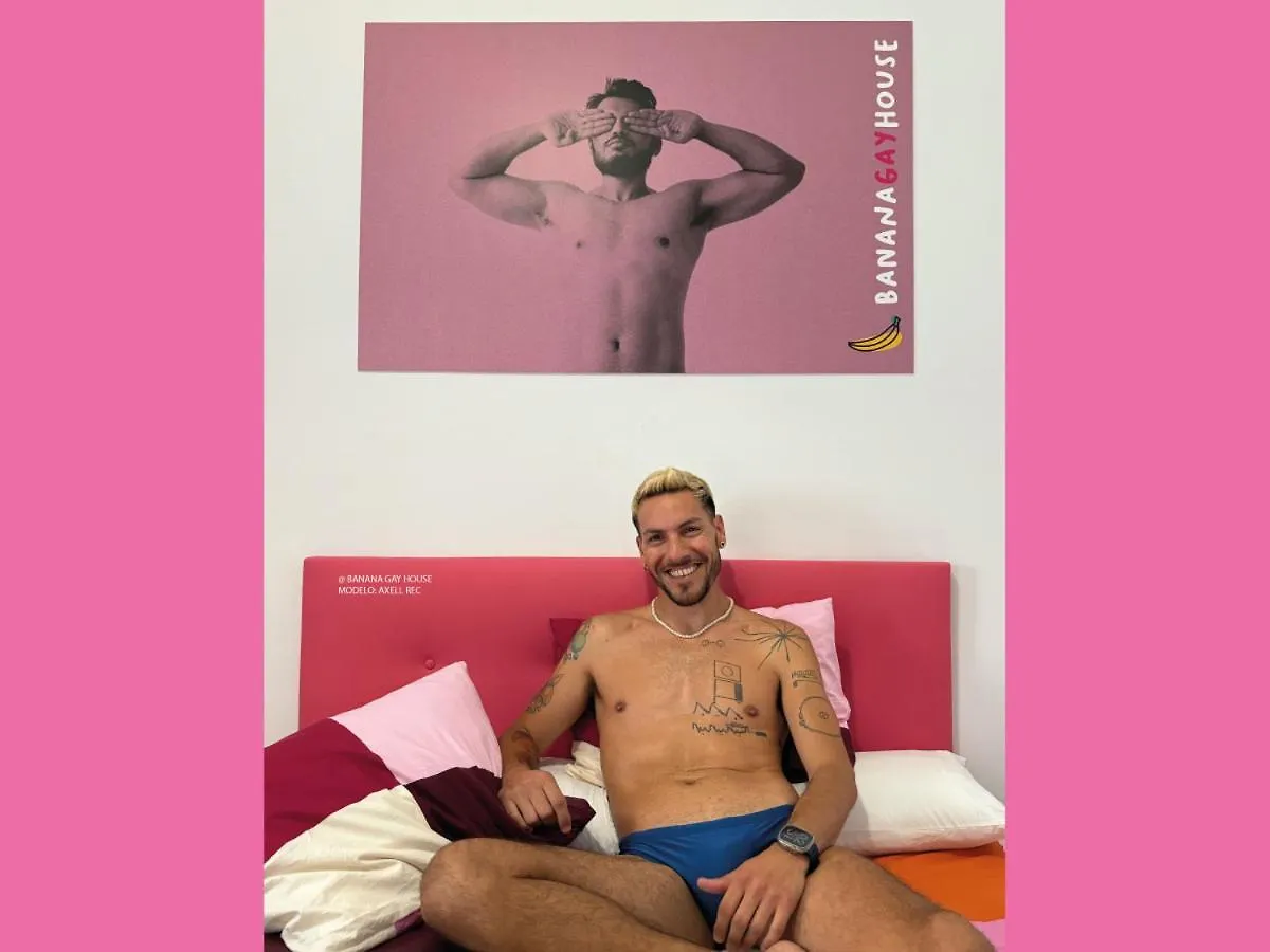 Guest house Banana Gay House - Only Men Hotel Seville Spain